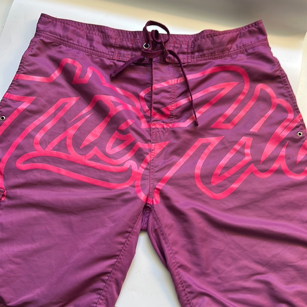 The hundreds board shorts purple and pink size 36